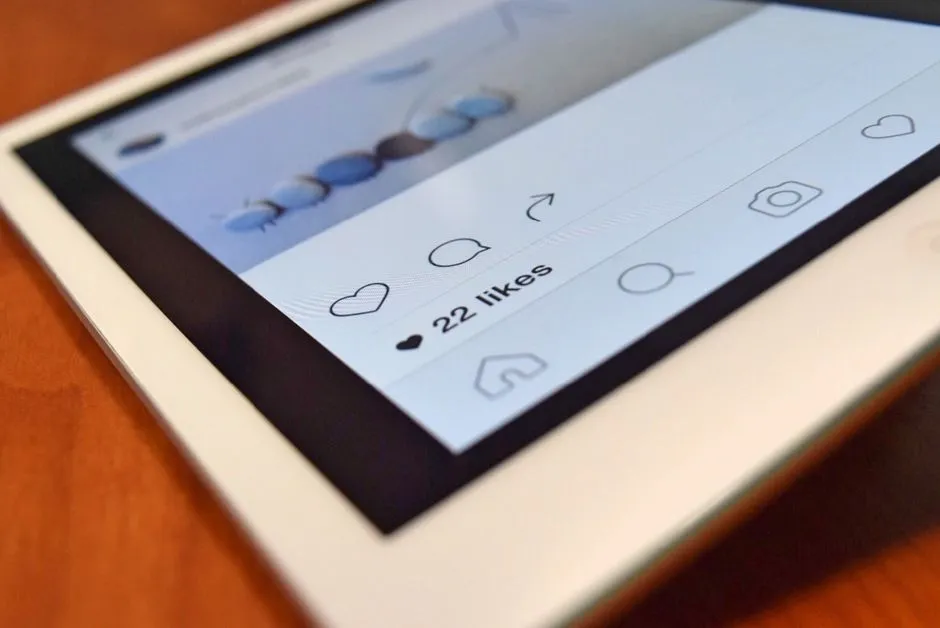Engagement Bait: How to Read the Request Behind a Post